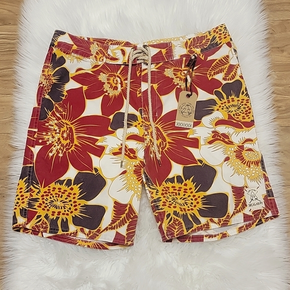 3rd & ARMY | Floral Print Board Shorts - Picture 2 of 11